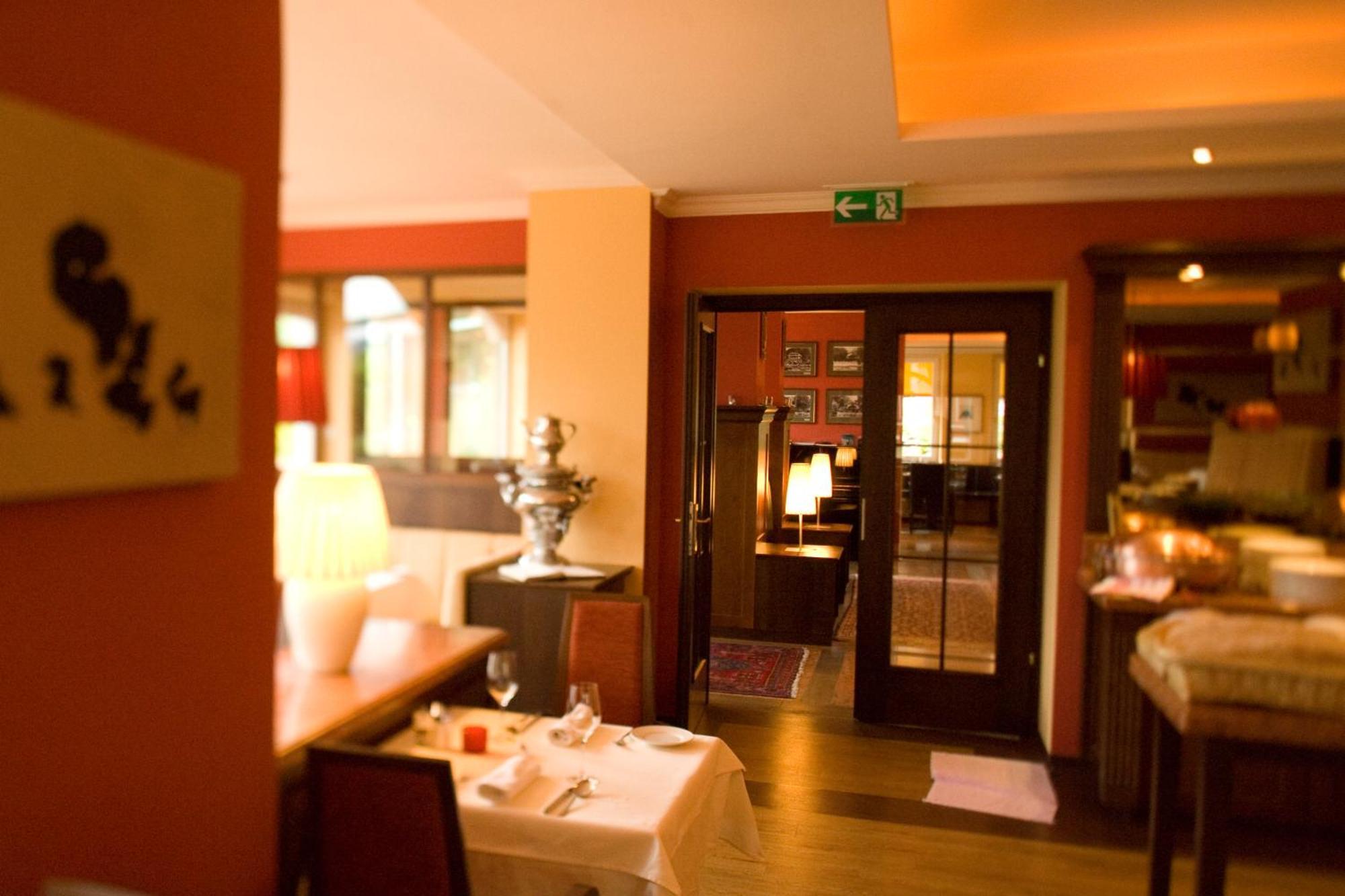 Strandhotel Margaretha Saint Wolfgang Екстериор снимка